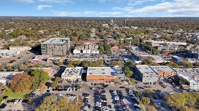 5747 Prospect Avenue B, Dallas, TX 75206