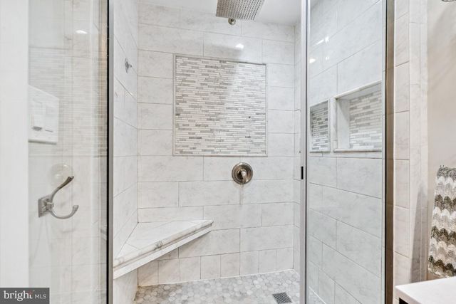 13 BELMONT RD, Bellmawr, NJ 08031