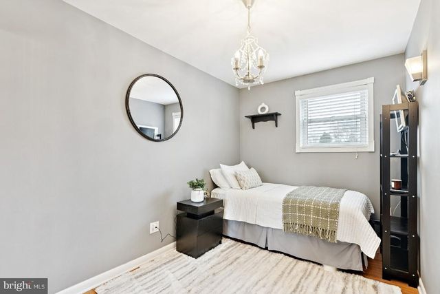 13 BELMONT RD, Bellmawr, NJ 08031