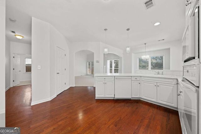 2212 Snug Harbor NE, Marietta, GA 30066