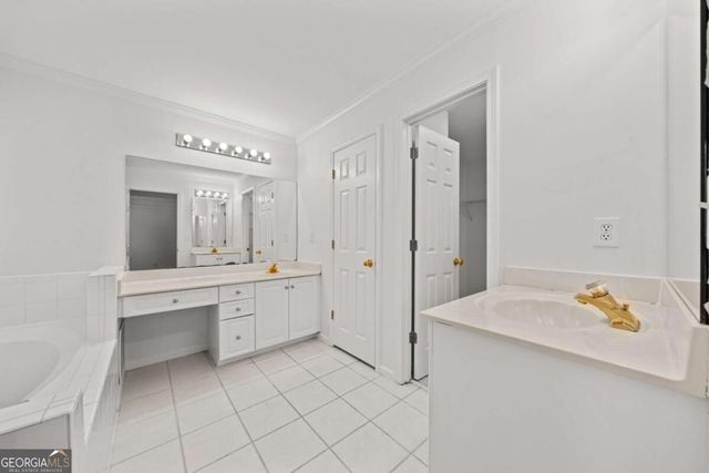 2212 Snug Harbor NE, Marietta, GA 30066
