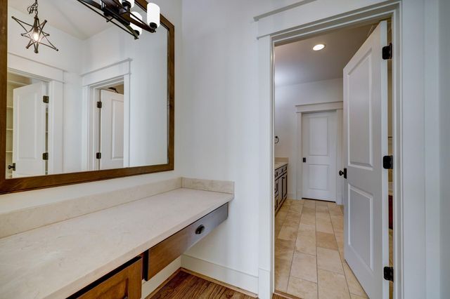 2409 W Morse Street, Houston, TX 77019