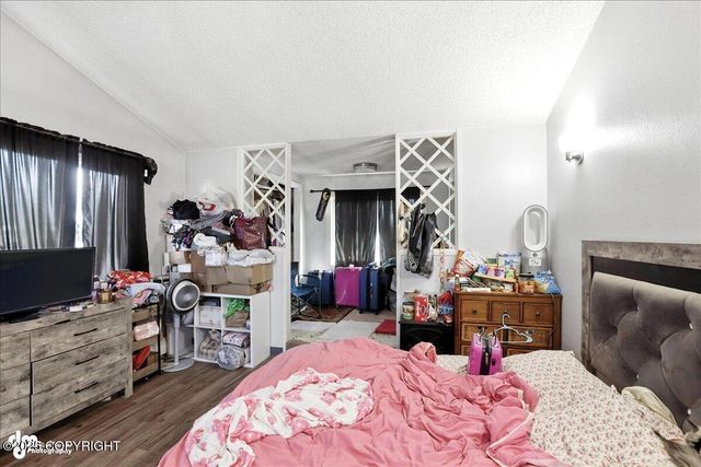 6119 E 12th Avenue, Anchorage, AK 99504