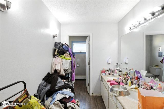 6119 E 12th Avenue, Anchorage, AK 99504