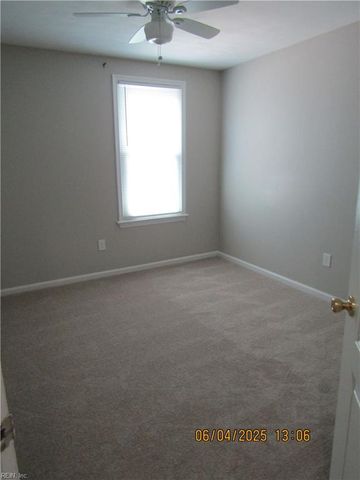 808 Needlerush CT, Chesapeake, VA 23320