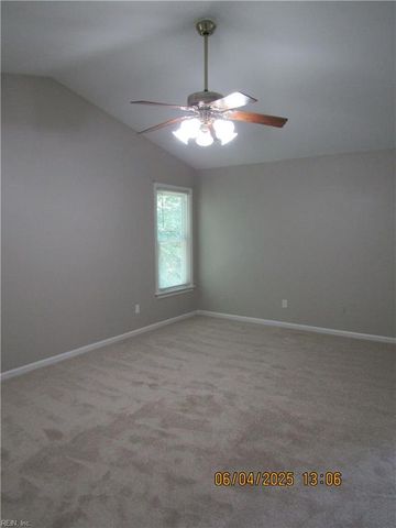 808 Needlerush CT, Chesapeake, VA 23320