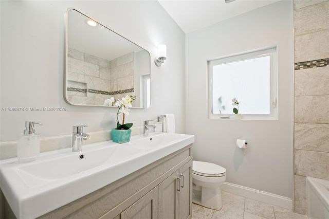 437 Bird Rd, Coral Gables, FL 33146