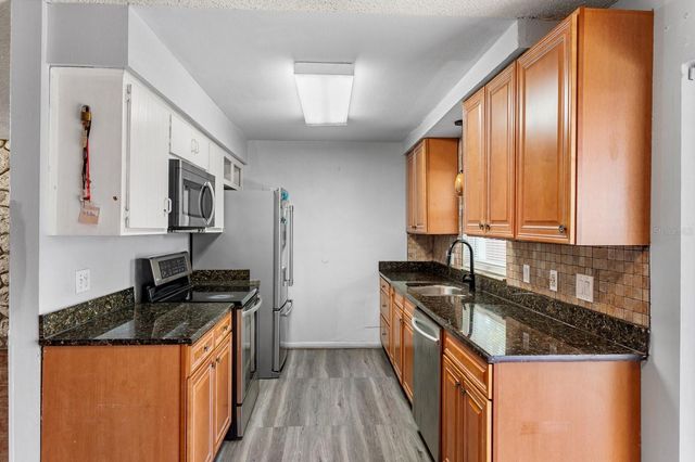 2356 VALLEY AVENUE, Kissimmee, FL 34744