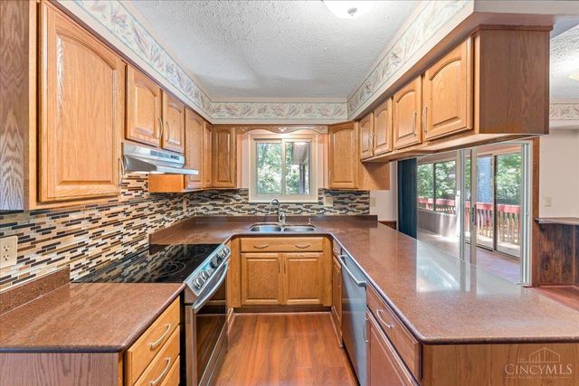 1674 Foxwood Trail, Miami Twp, OH 45140