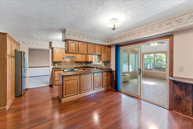 1674 Foxwood Trail, Miami Twp, OH 45140