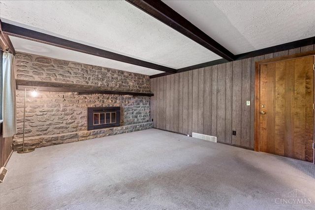 1674 Foxwood Trail, Miami Twp, OH 45140