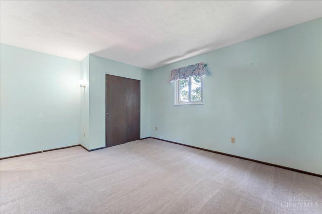 1674 Foxwood Trail, Miami Twp, OH 45140
