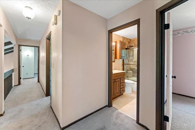 1674 Foxwood Trail, Miami Twp, OH 45140