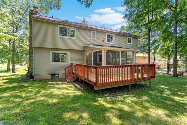 1674 Foxwood Trail, Miami Twp, OH 45140