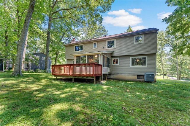 1674 Foxwood Trail, Miami Twp, OH 45140