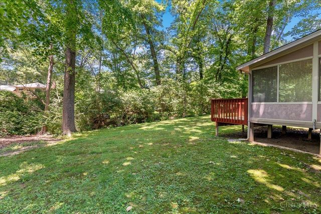 1674 Foxwood Trail, Miami Twp, OH 45140