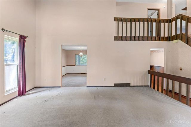 1674 Foxwood Trail, Miami Twp, OH 45140