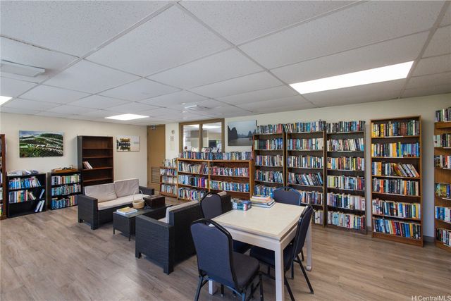 411 Hobron Lane 1512, Honolulu, HI 96815