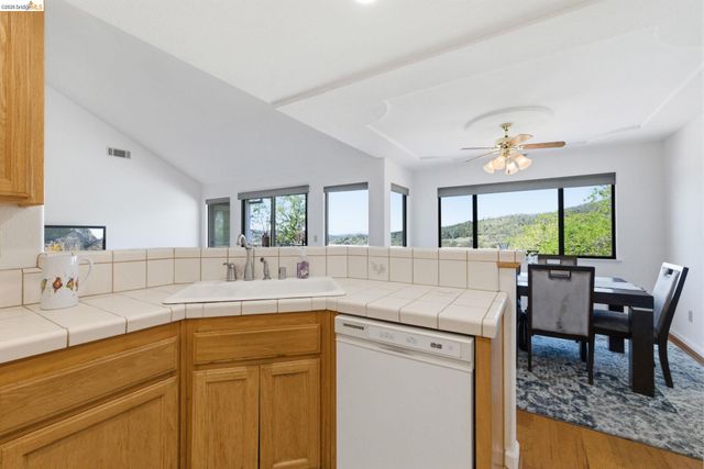 13207 Sylva Ln, Sonora, CA 95370