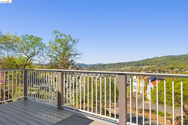13207 Sylva Ln, Sonora, CA 95370