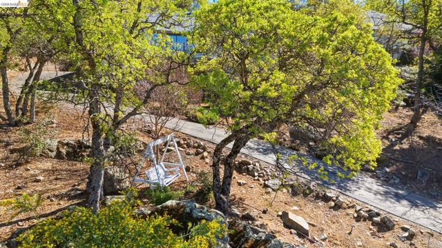 13207 Sylva Ln, Sonora, CA 95370