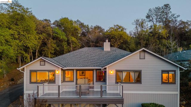 13207 Sylva Ln, Sonora, CA 95370