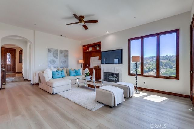 2828 Far View Lane, West Covina, CA 91791