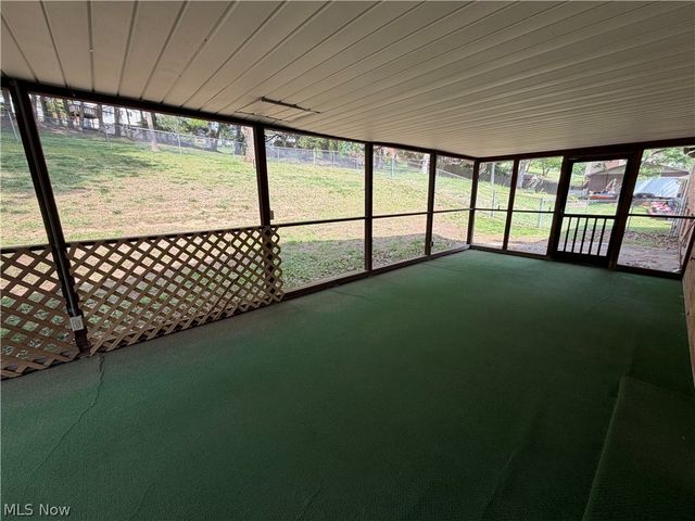 3 Woodland Drive, Vienna, WV 26105
