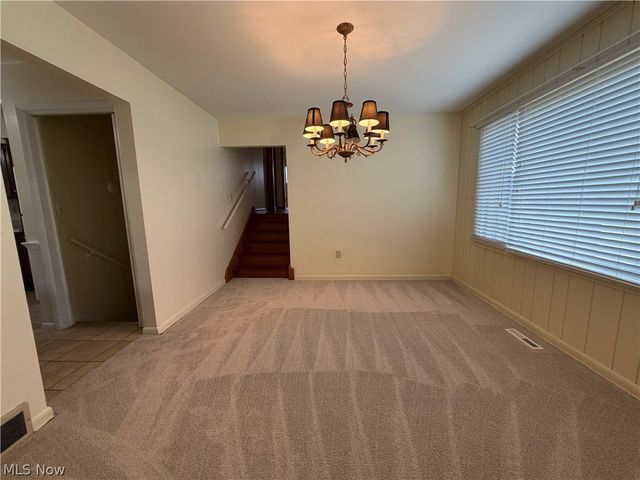 3 Woodland Drive, Vienna, WV 26105