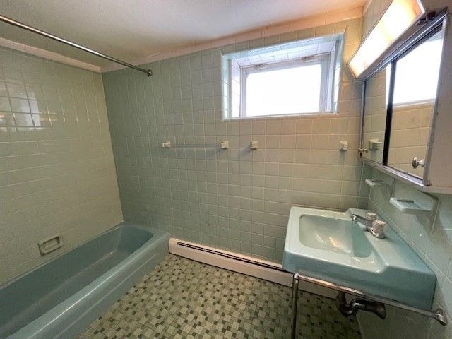 623 Quincy Shore Drive 2, Quincy, MA 02170