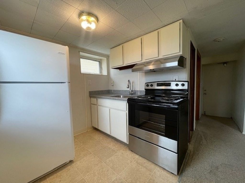 623 Quincy Shore Drive 2, Quincy, MA 02170