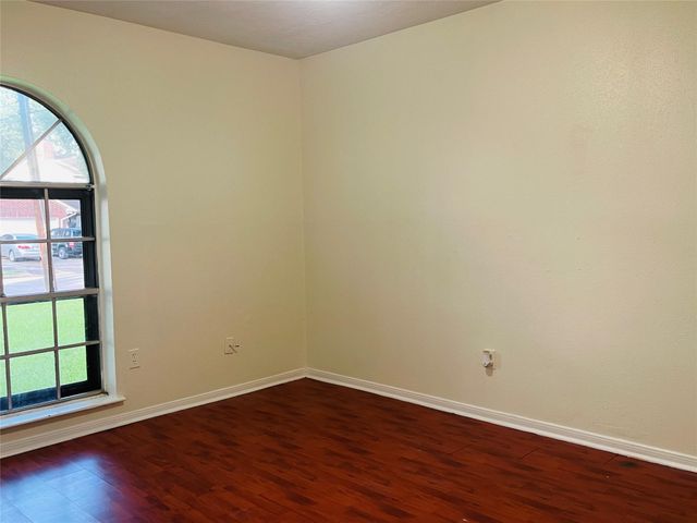 12431 Huntington Field Drive, Houston, TX 77099