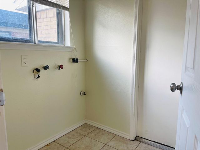 12431 Huntington Field Drive, Houston, TX 77099