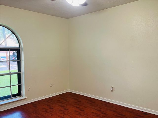 12431 Huntington Field Drive, Houston, TX 77099