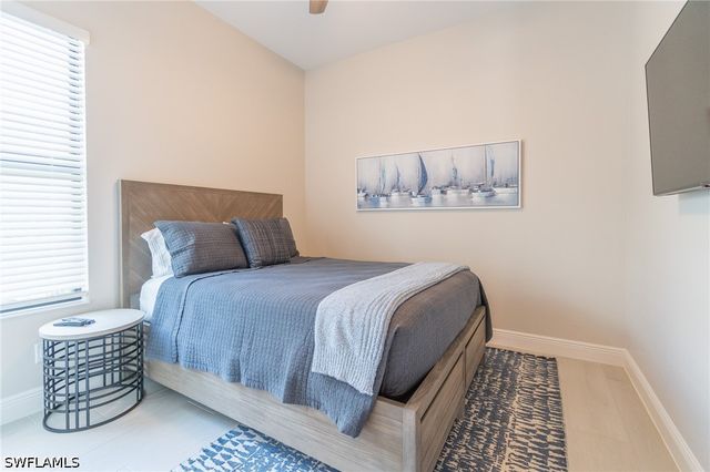 822 105th AVE N, Naples, FL 34108