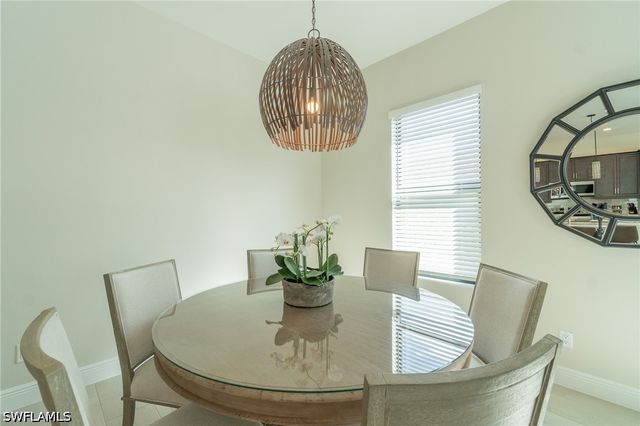 822 105th AVE N, Naples, FL 34108