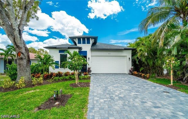 822 105th AVE N, Naples, FL 34108