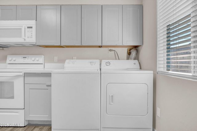 1249 W PIERCE Street, Phoenix, AZ 85007