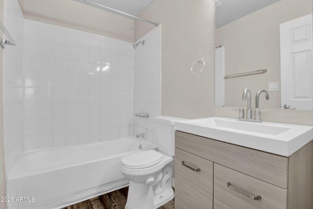 1249 W PIERCE Street, Phoenix, AZ 85007