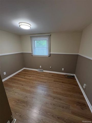 3265 Chambourne Street, Commerce Twp, MI 48382