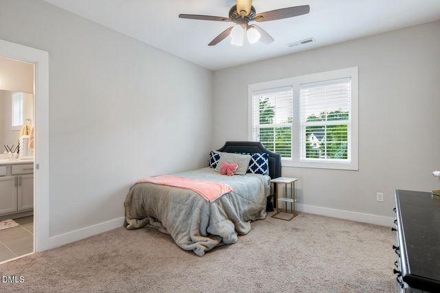428 Skybluff Circle, Fuquay Varina, NC 27526