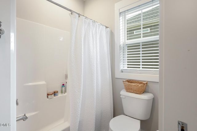 428 Skybluff Circle, Fuquay Varina, NC 27526