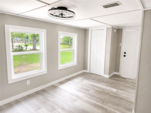 300 3rd Avenue, Chickasaw, AL 36611