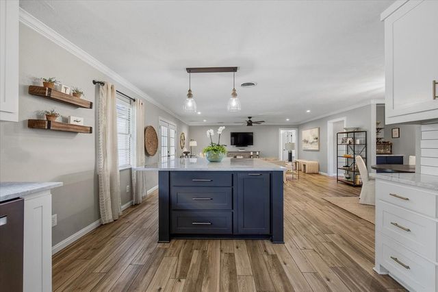 4405 Westlake Drive, Fort Worth, TX 76109