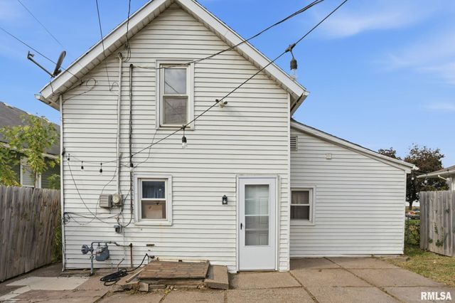 2537 BOIES Avenue, Davenport, IA 52802