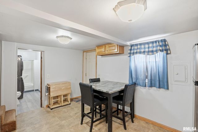 2537 BOIES Avenue, Davenport, IA 52802