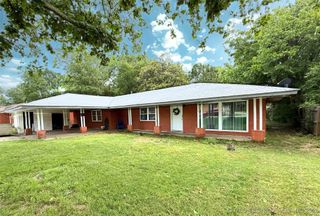 912 Elm, Ardmore, OK 73401