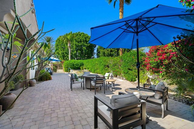 118 Mission Lake Way, Rancho Mirage, CA 92270