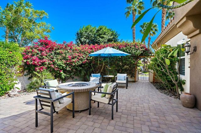 118 Mission Lake Way, Rancho Mirage, CA 92270