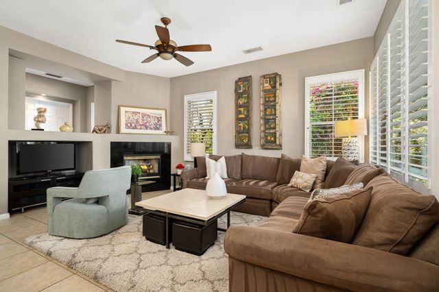 118 Mission Lake Way, Rancho Mirage, CA 92270